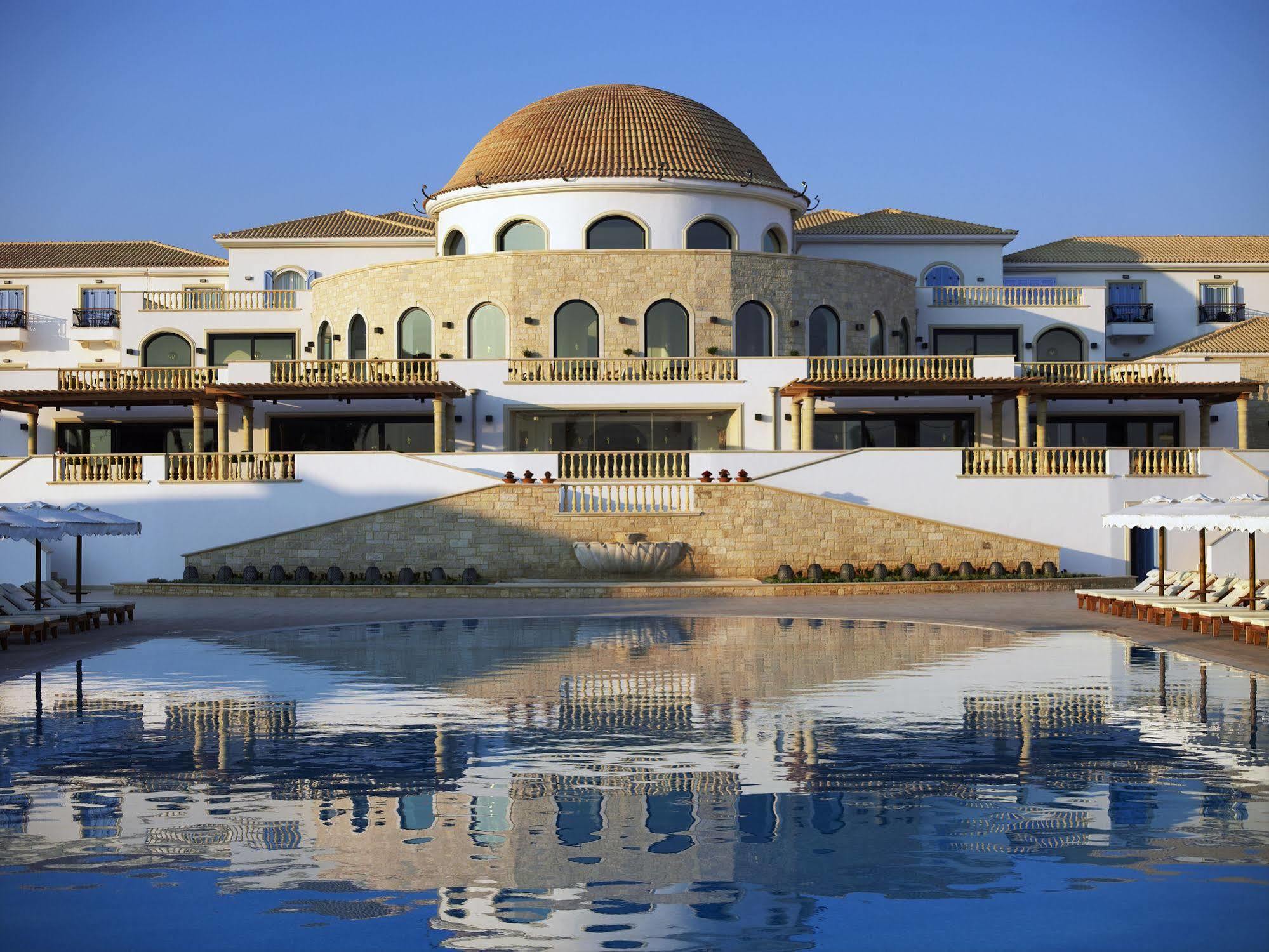 Mitsis Selection Laguna Hersonissos  Esterno foto The resort's main building