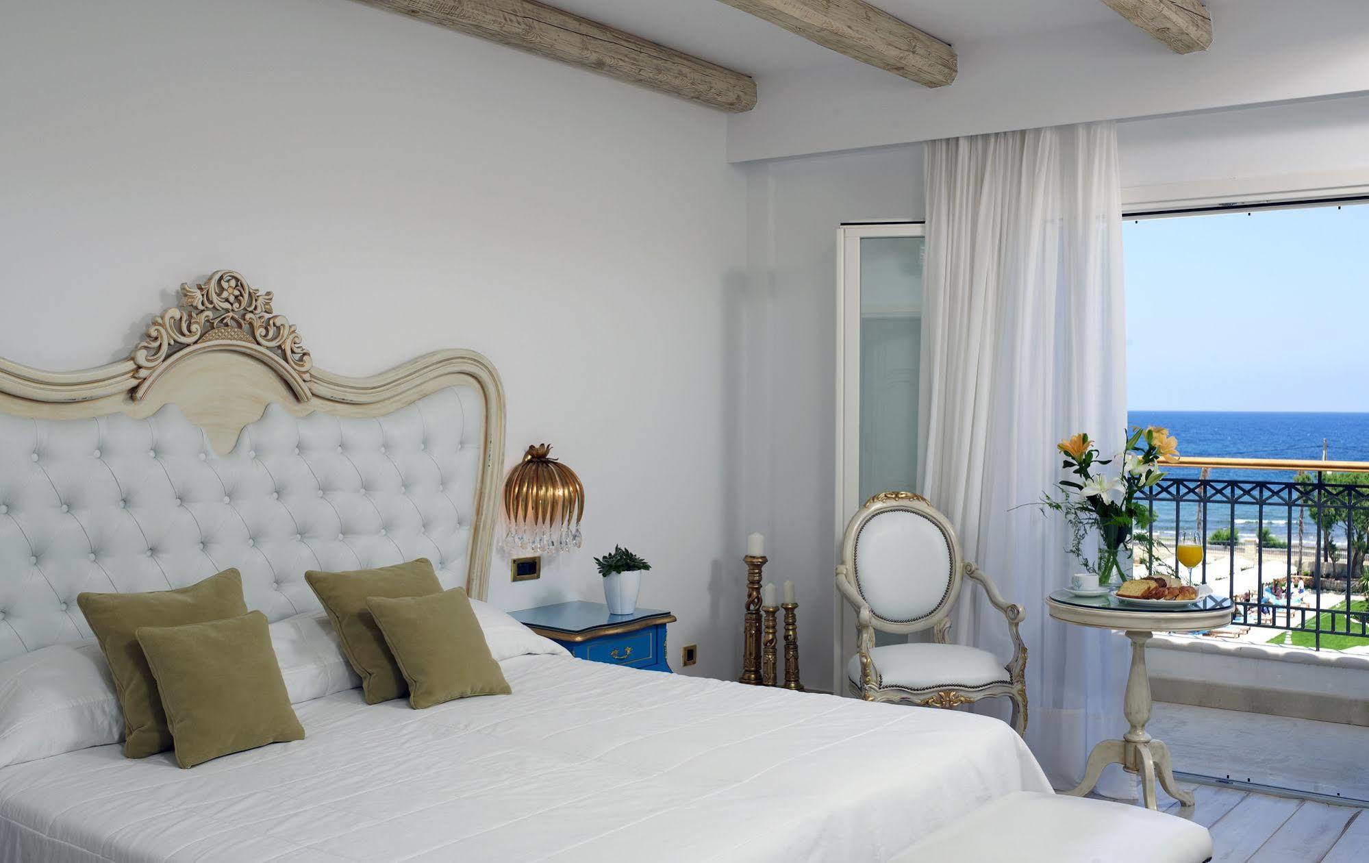 Mitsis Selection Laguna Hersonissos  Esterno foto Deluxe room