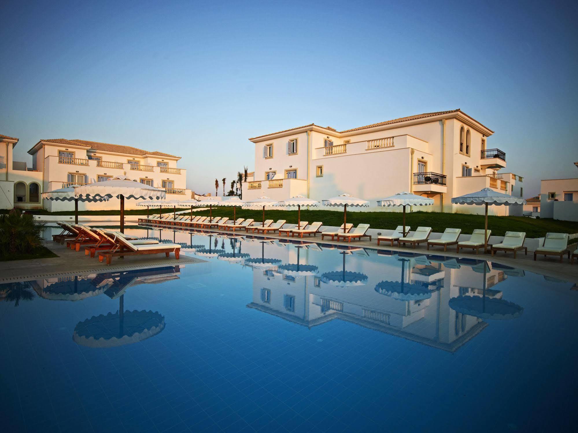Mitsis Selection Laguna Hersonissos  Esterno foto The Westin Resort & Villas, Naos Beach