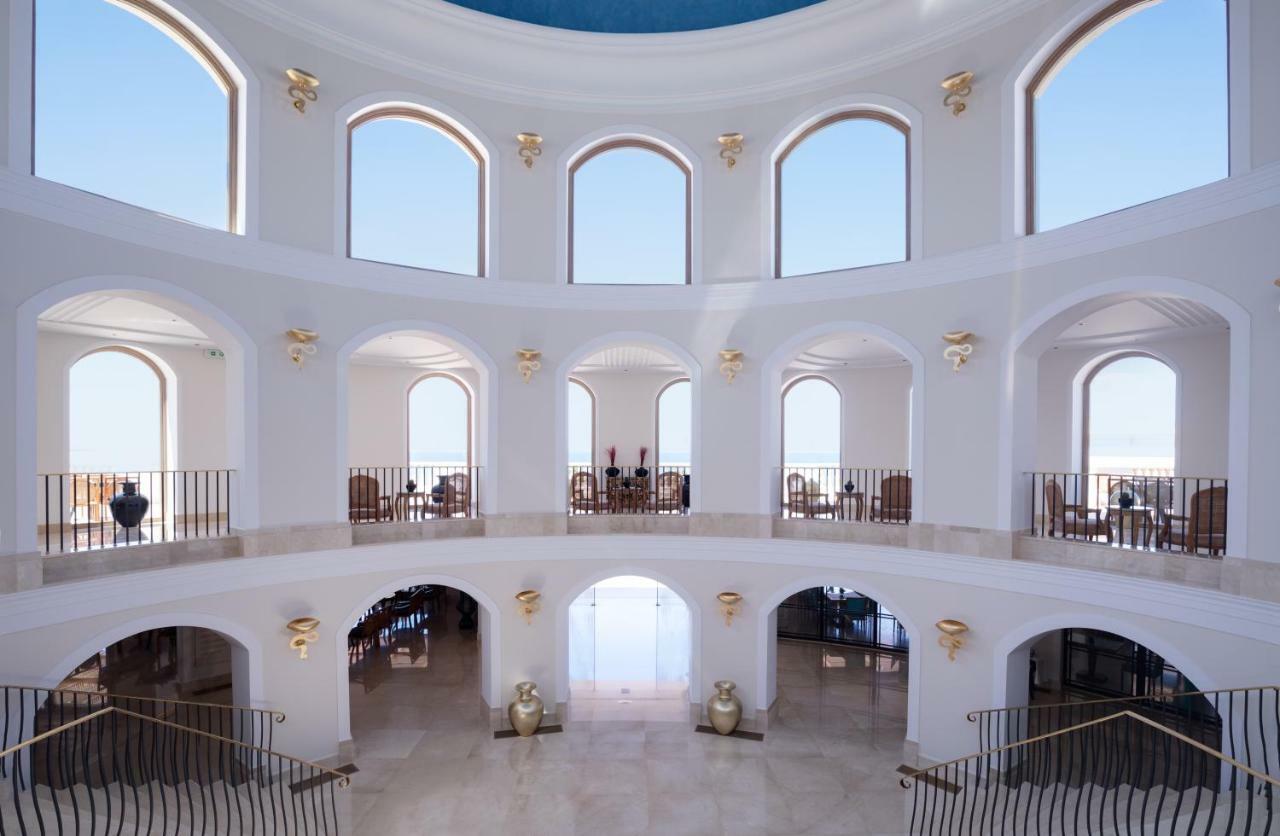 Mitsis Selection Laguna Hersonissos  Esterno foto The interior of the hotel