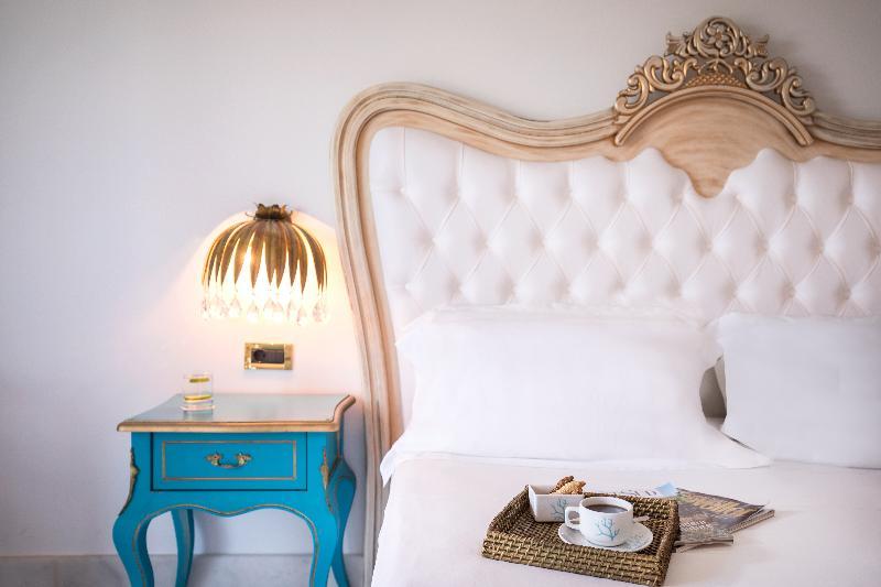 Mitsis Selection Laguna Hersonissos  Esterno foto A bedroom at the hotel